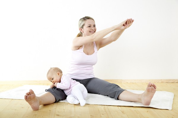 Фитнес после родов: как похудеть после кесарева сечения и при кормлении грудью?